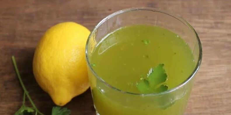cocktail au citron et persil pour maigrir